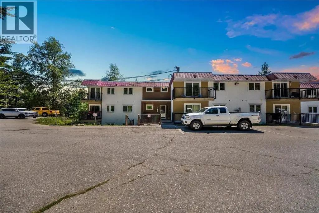 1510 Nickleplate Road Unit# 202, Rossland